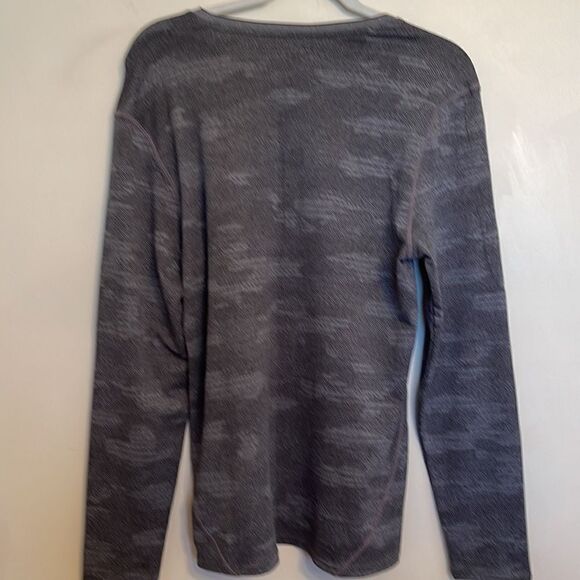 Men’s Champion Power Core Compression Shirt - Picture 4 of 6